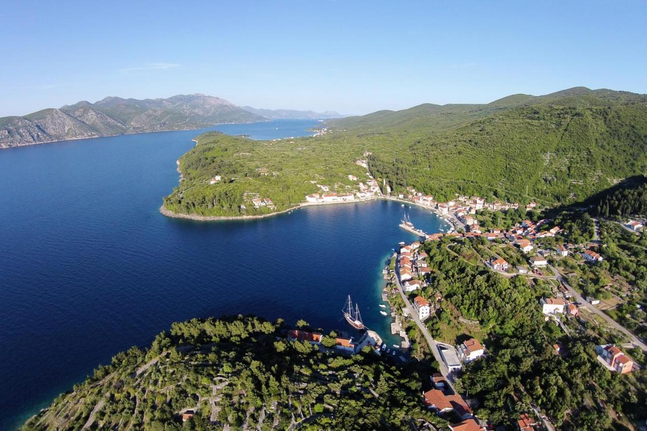 Apartments And Rooms By The Sea Racisce, Korcula - 4341 Экстерьер фото