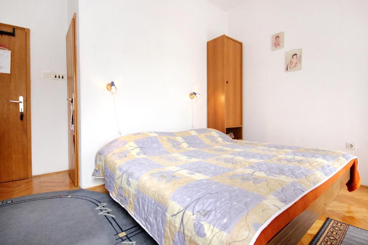 Apartments And Rooms By The Sea Racisce, Korcula - 4341 Экстерьер фото