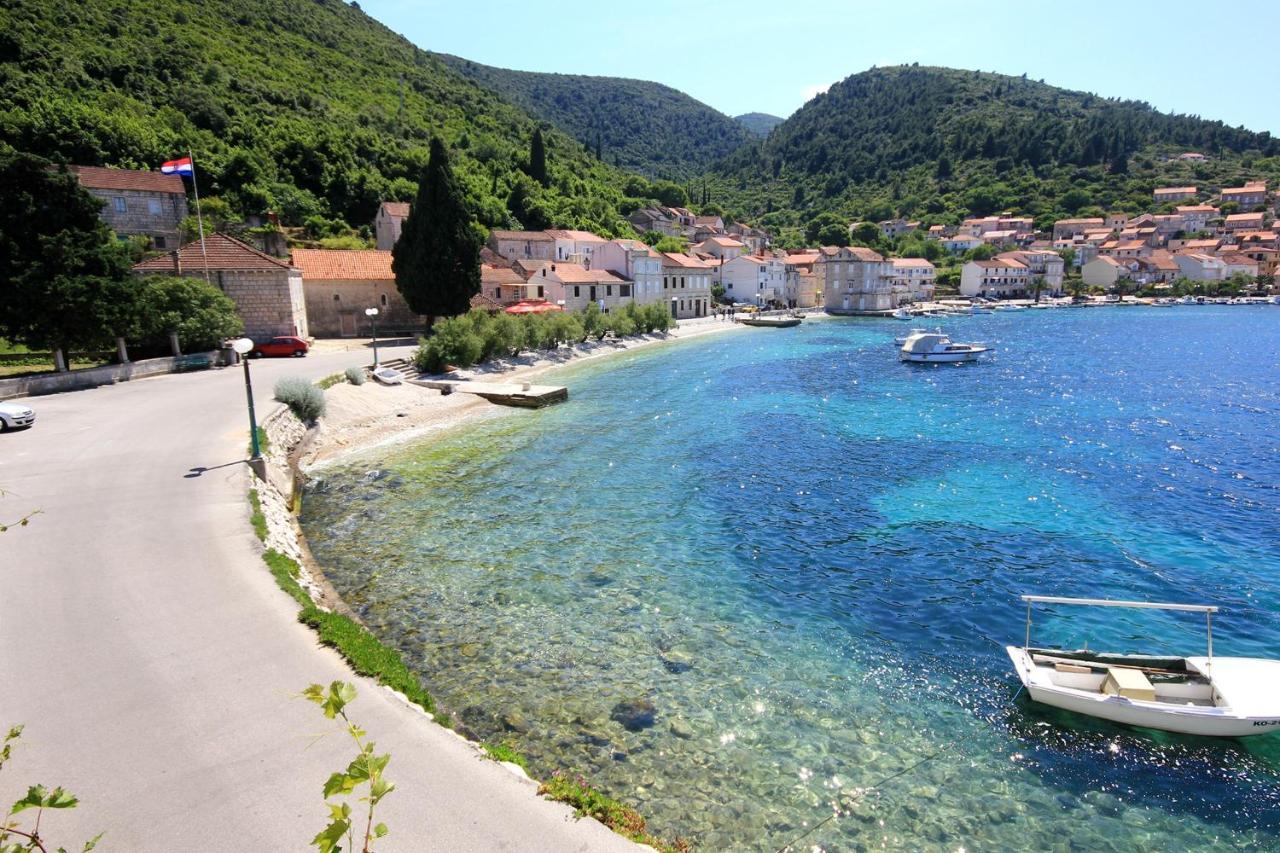 Apartments And Rooms By The Sea Racisce, Korcula - 4341 Экстерьер фото
